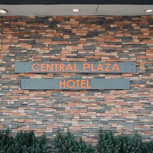 Central Plaza Hotel
